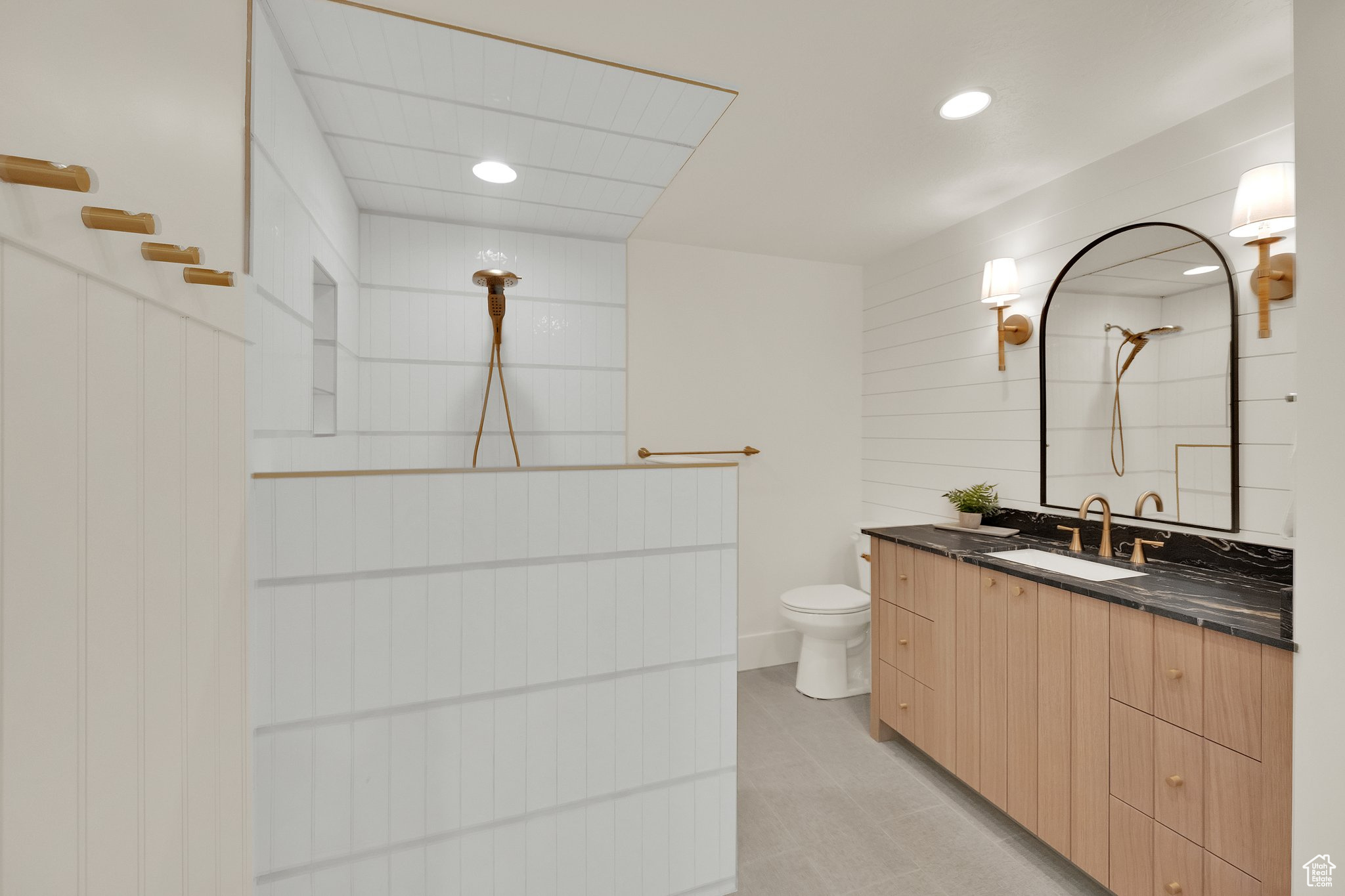 GRANITE GLEN - Residential