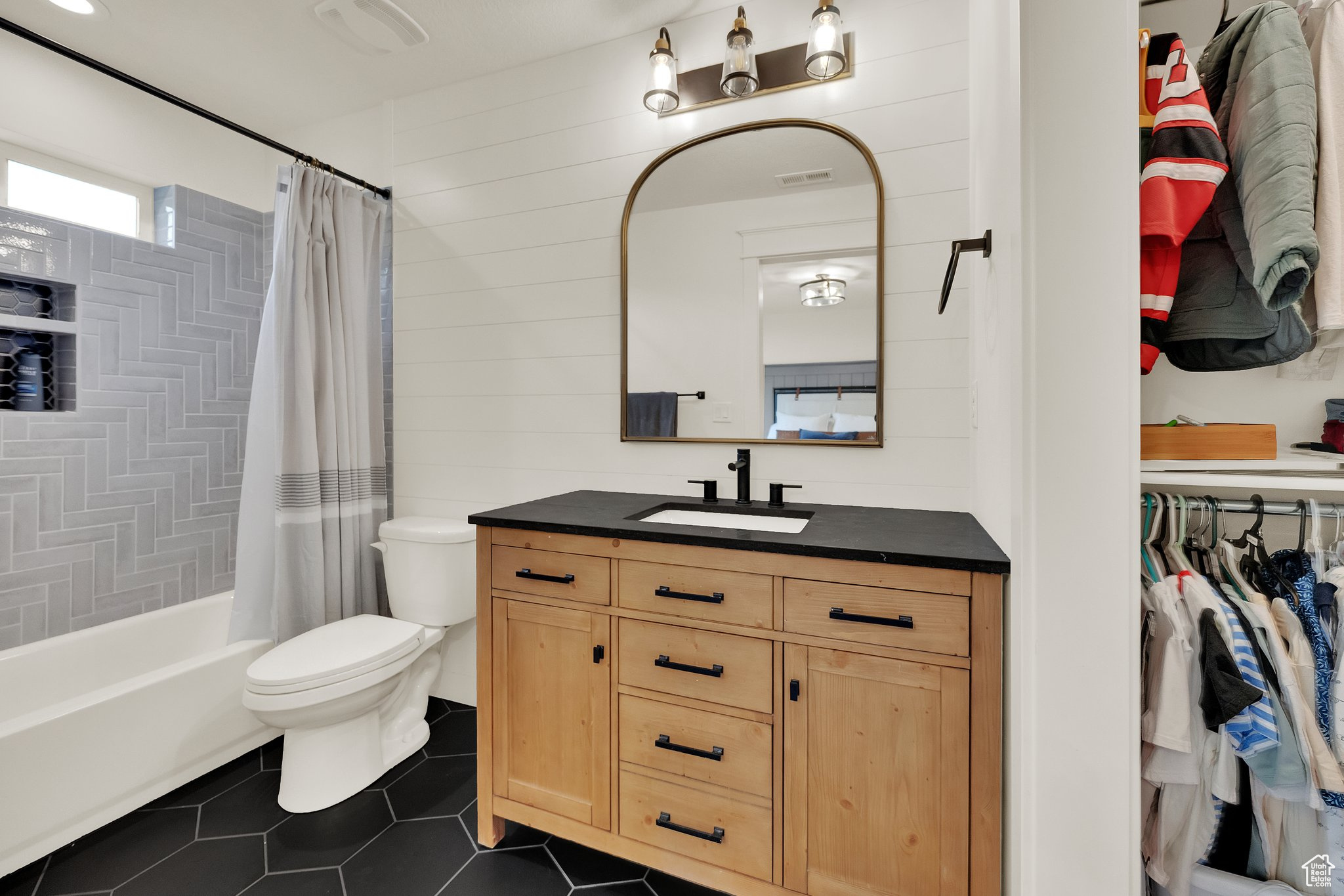 GRANITE GLEN - Residential