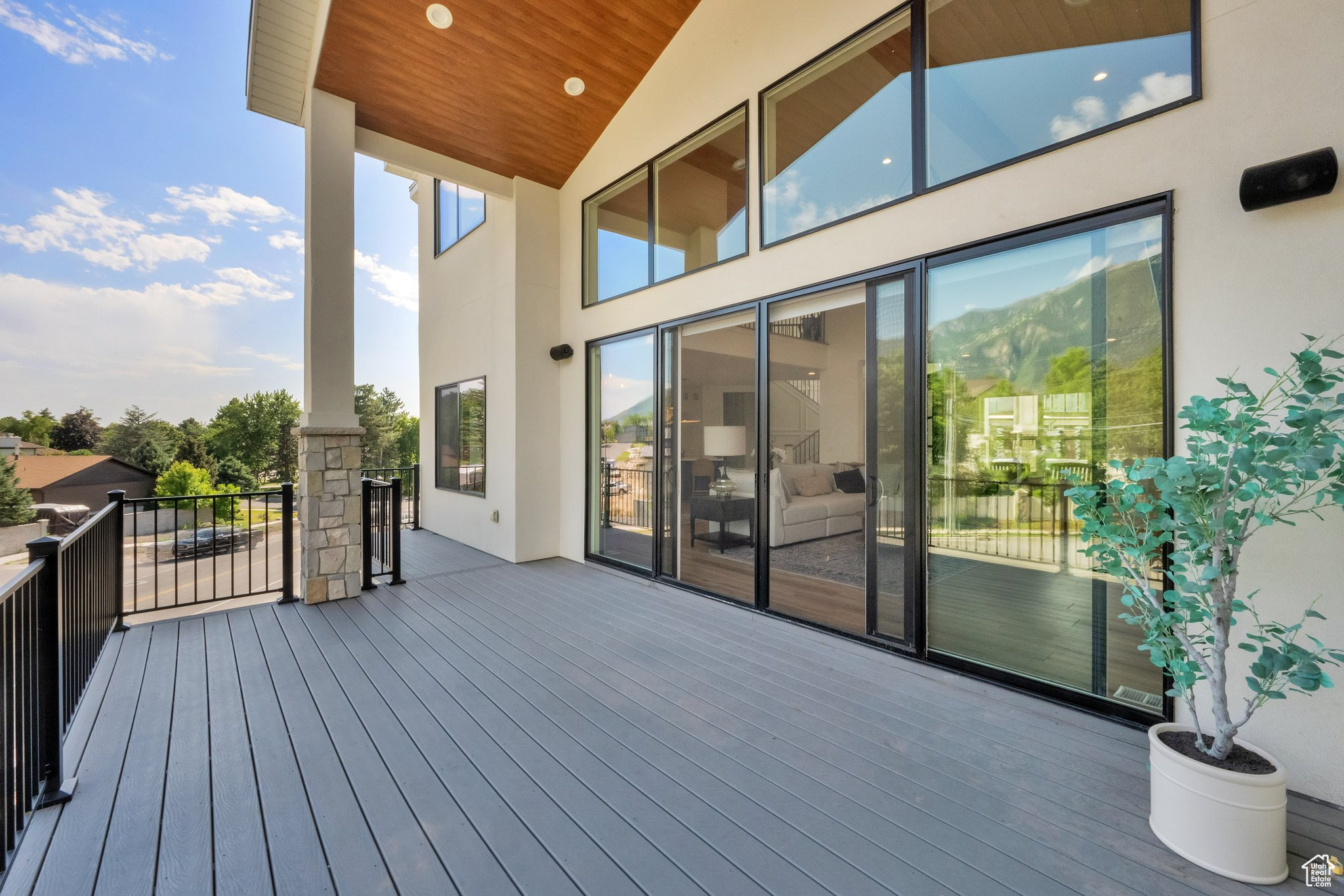 GRANITE GLEN - Residential