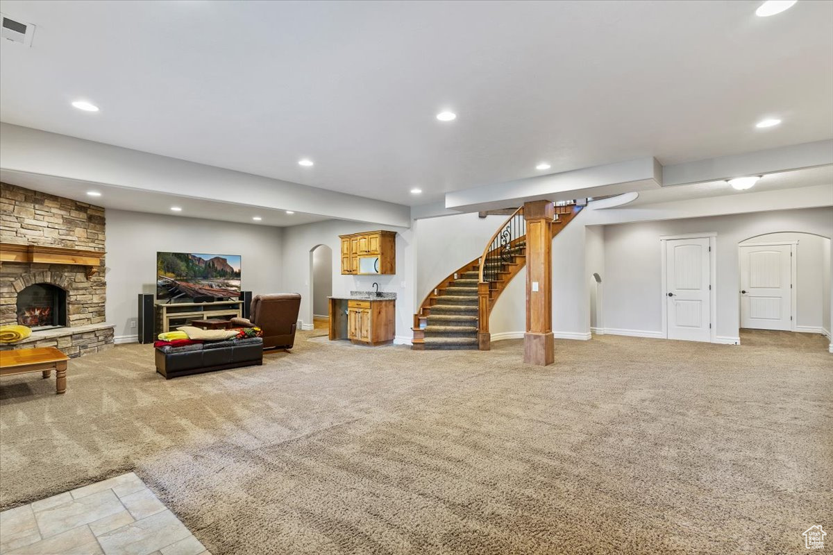 COTTONWOOD HILLS - Residential