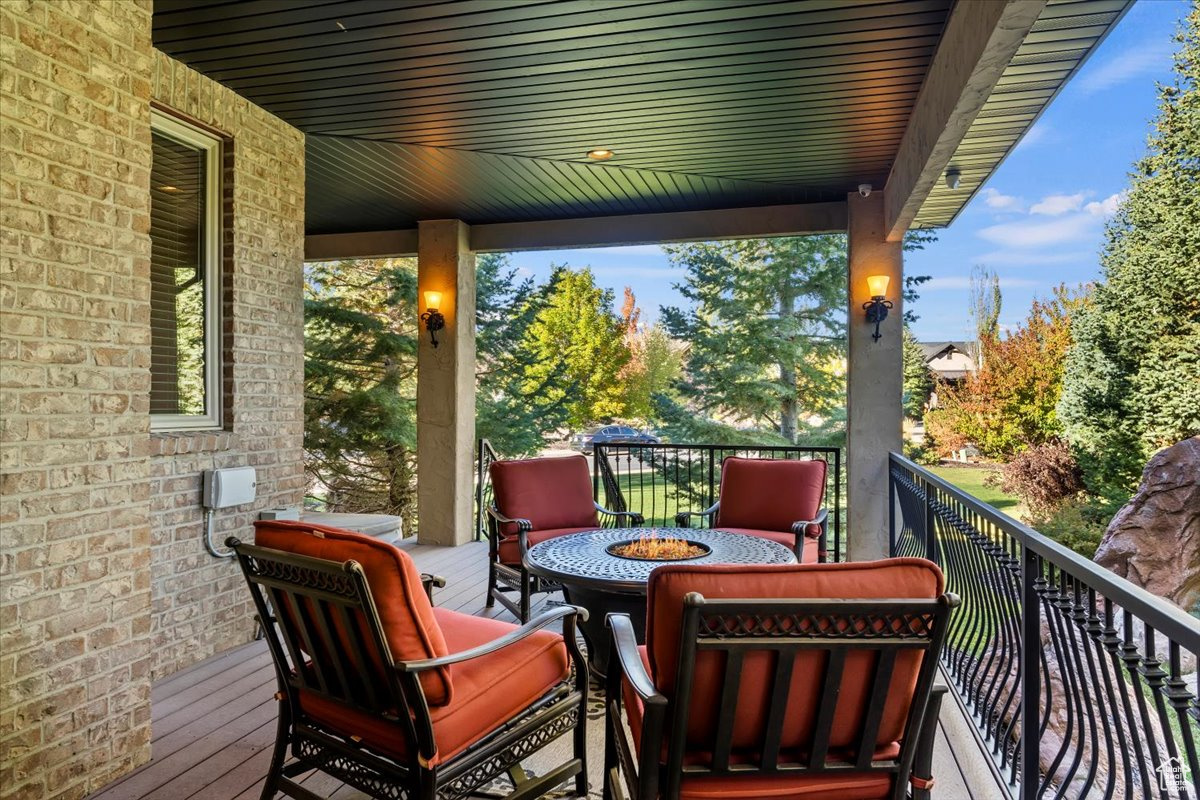 COTTONWOOD HILLS - Residential