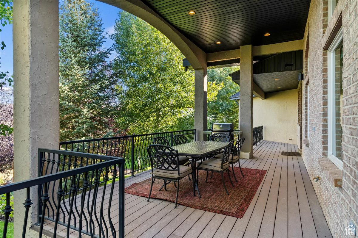 COTTONWOOD HILLS - Residential