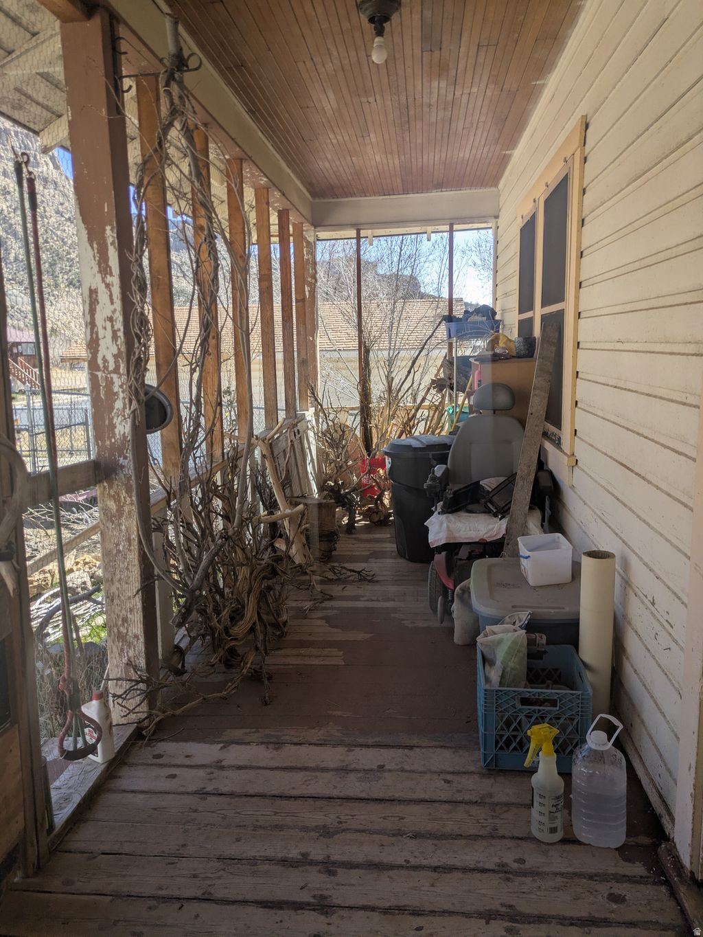 Photo of 43 N 100 W, East Carbon, UT 84520 (MLS # 2143471)