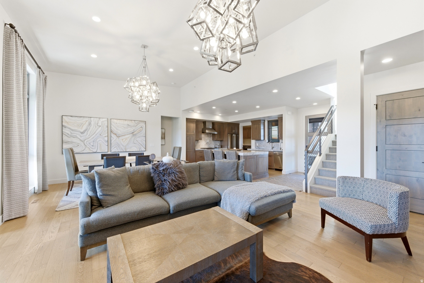 VILLAS AT PAINTED VALLEY - Residential