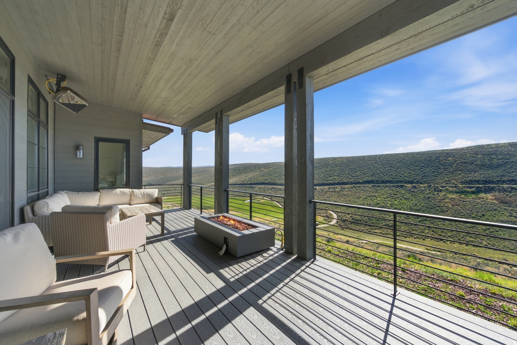 VILLAS AT PAINTED VALLEY - Residential