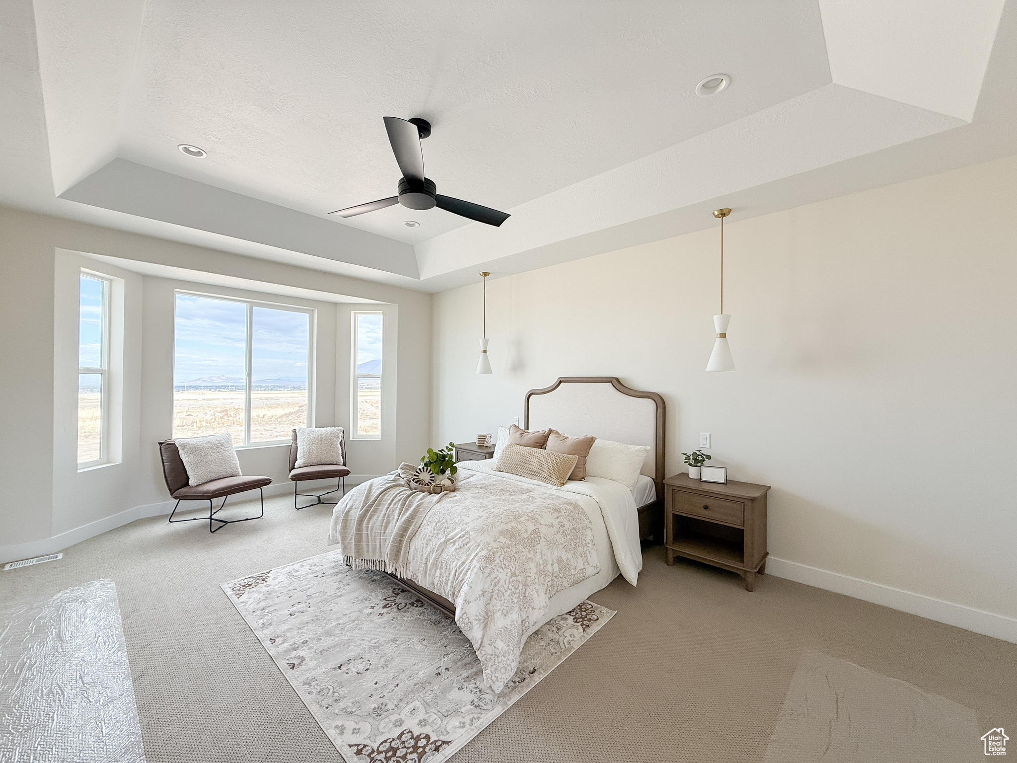 OVERLAKE ESTATES - Residential