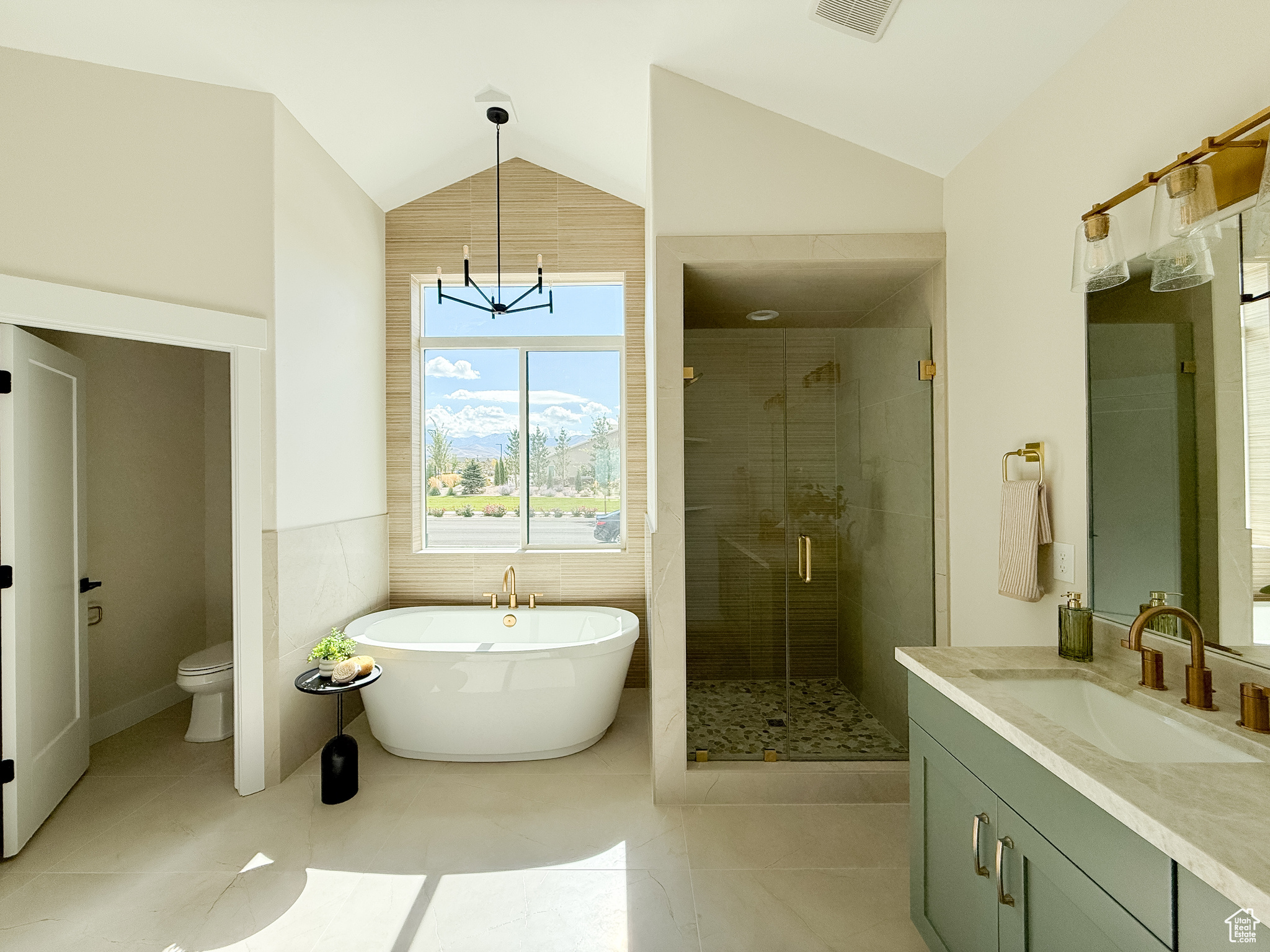 OVERLAKE ESTATES - Residential