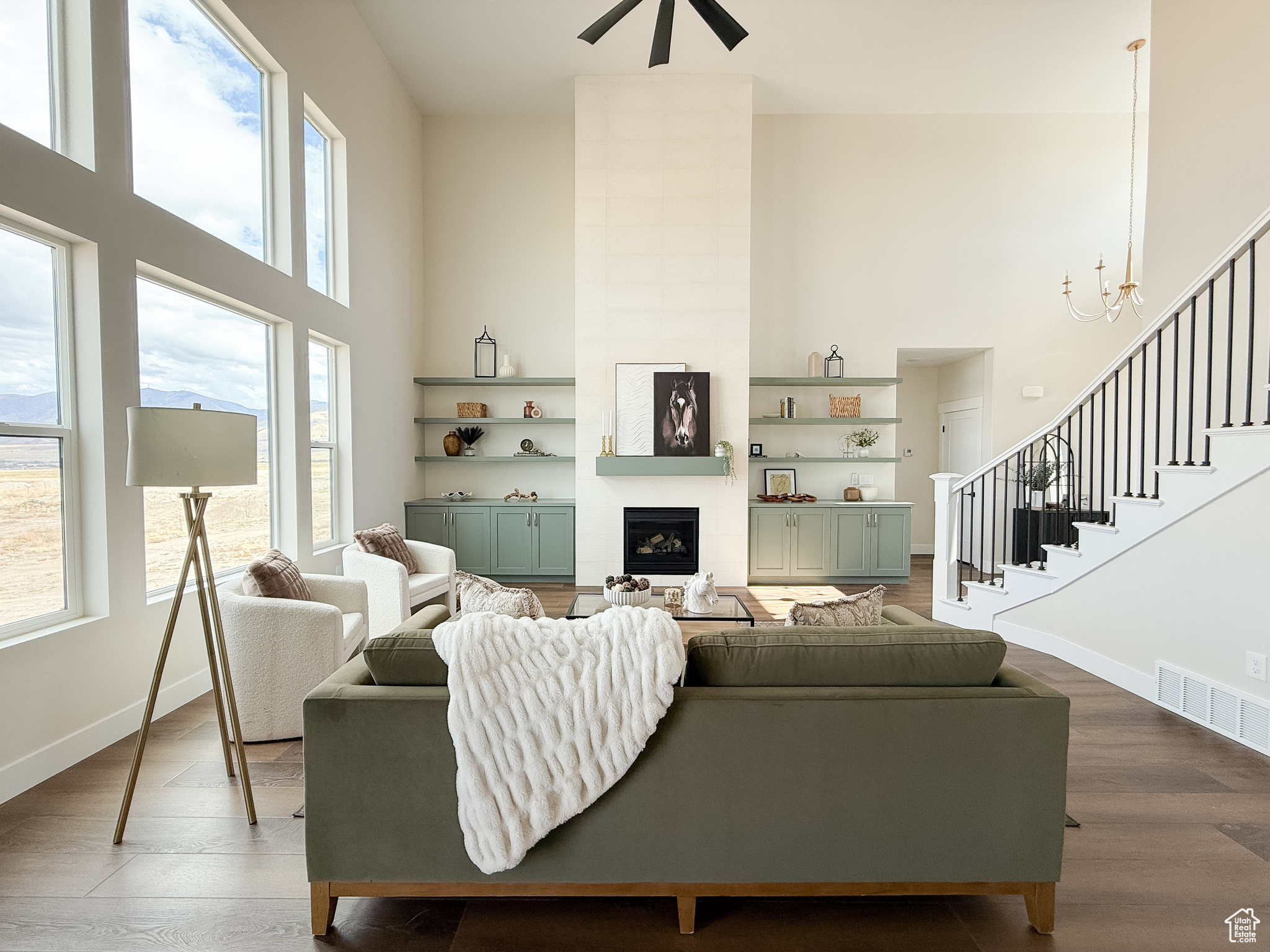 OVERLAKE ESTATES - Residential