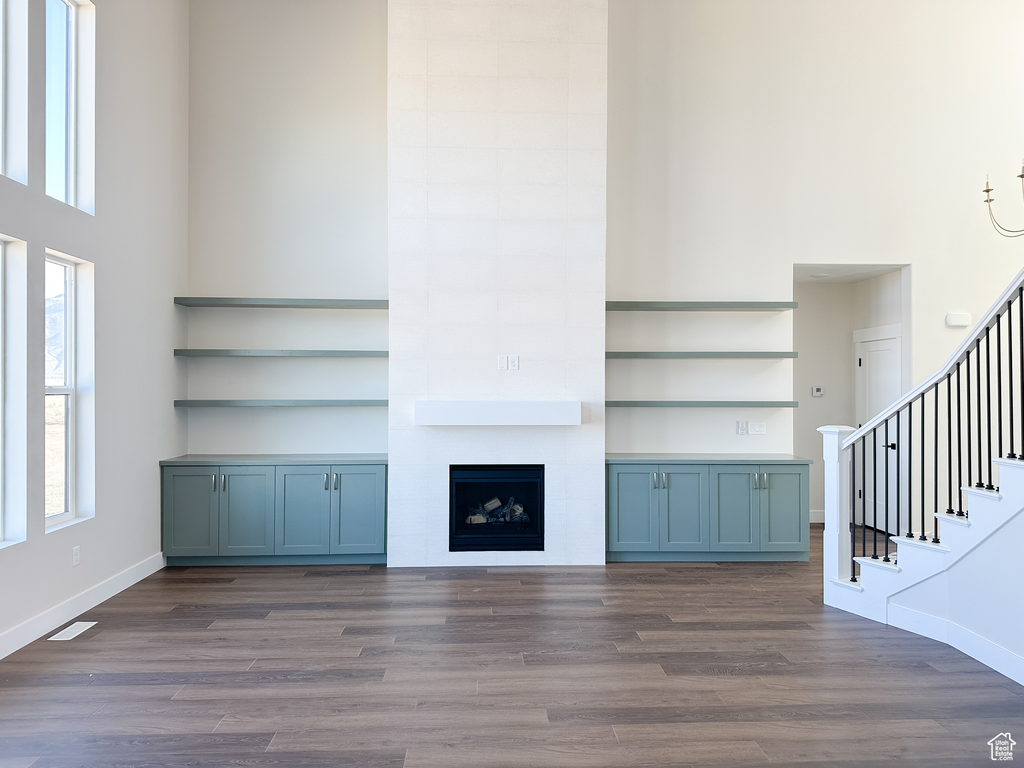 OVERLAKE ESTATES - Residential