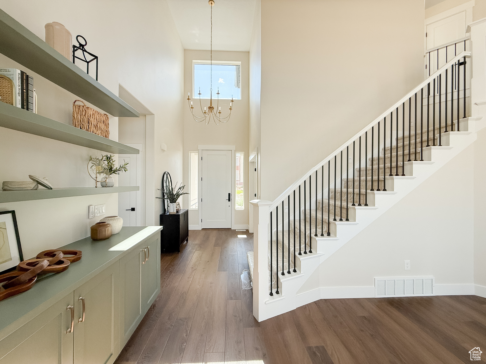 OVERLAKE ESTATES - Residential