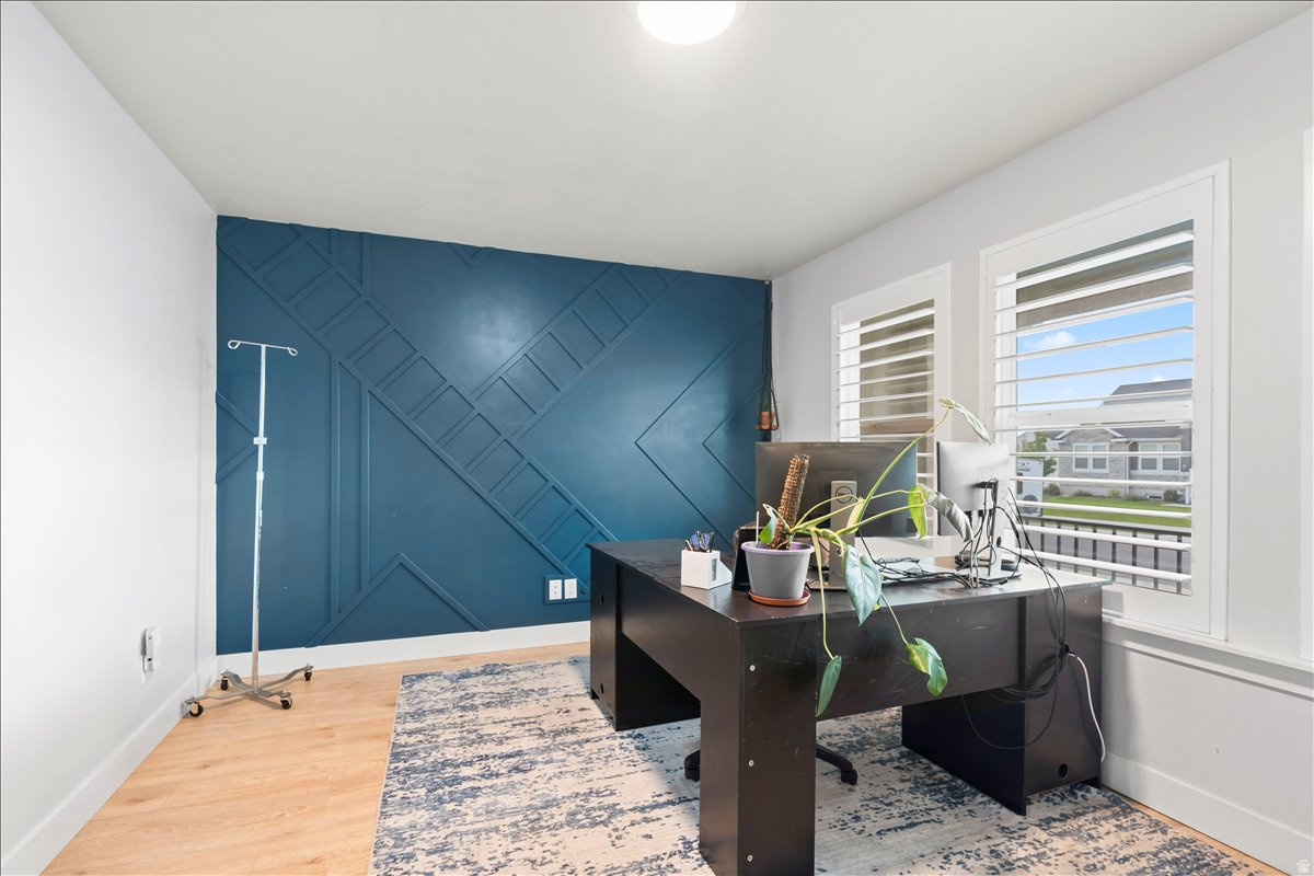 BRANDON PARK - Residential