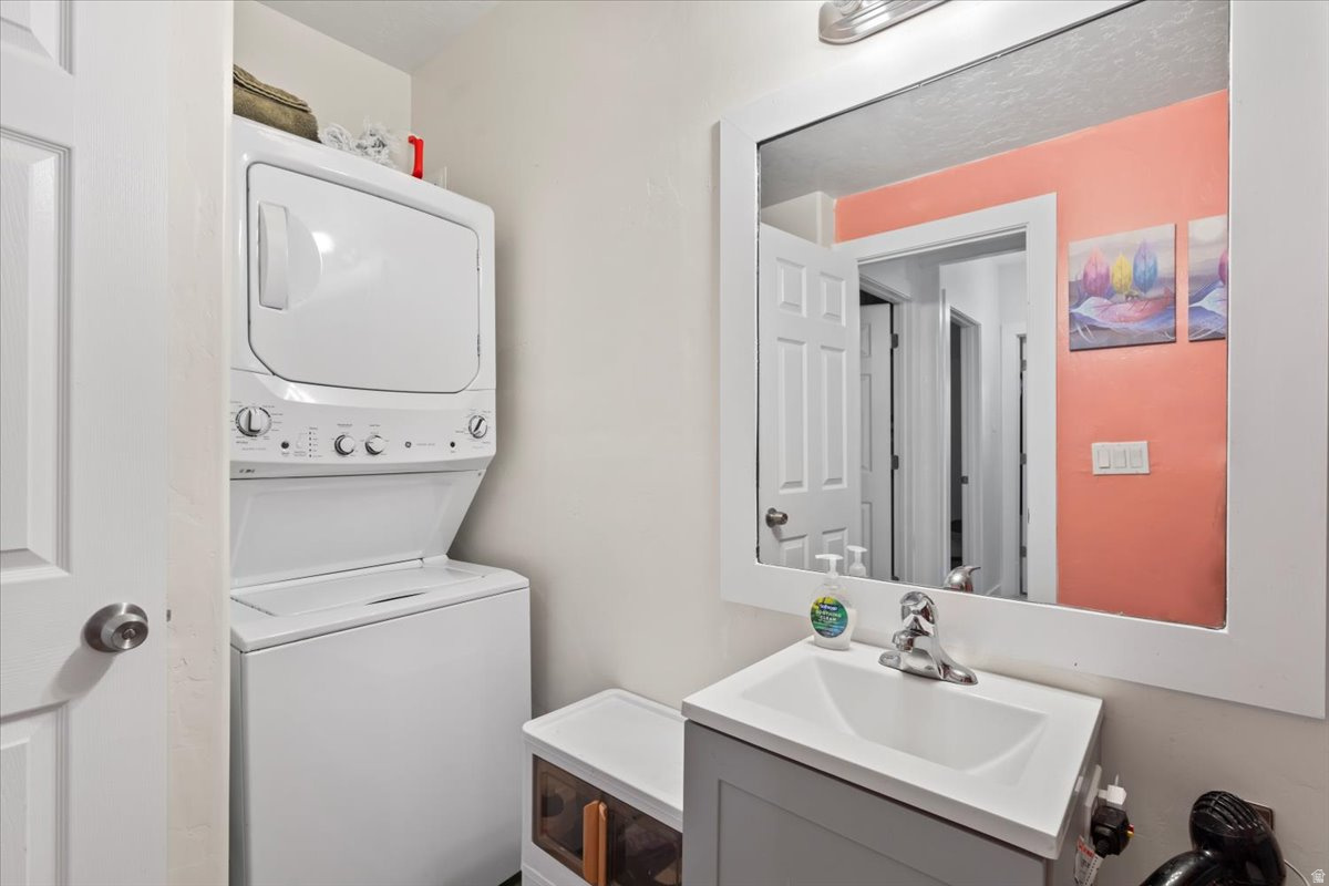 BRANDON PARK - Residential