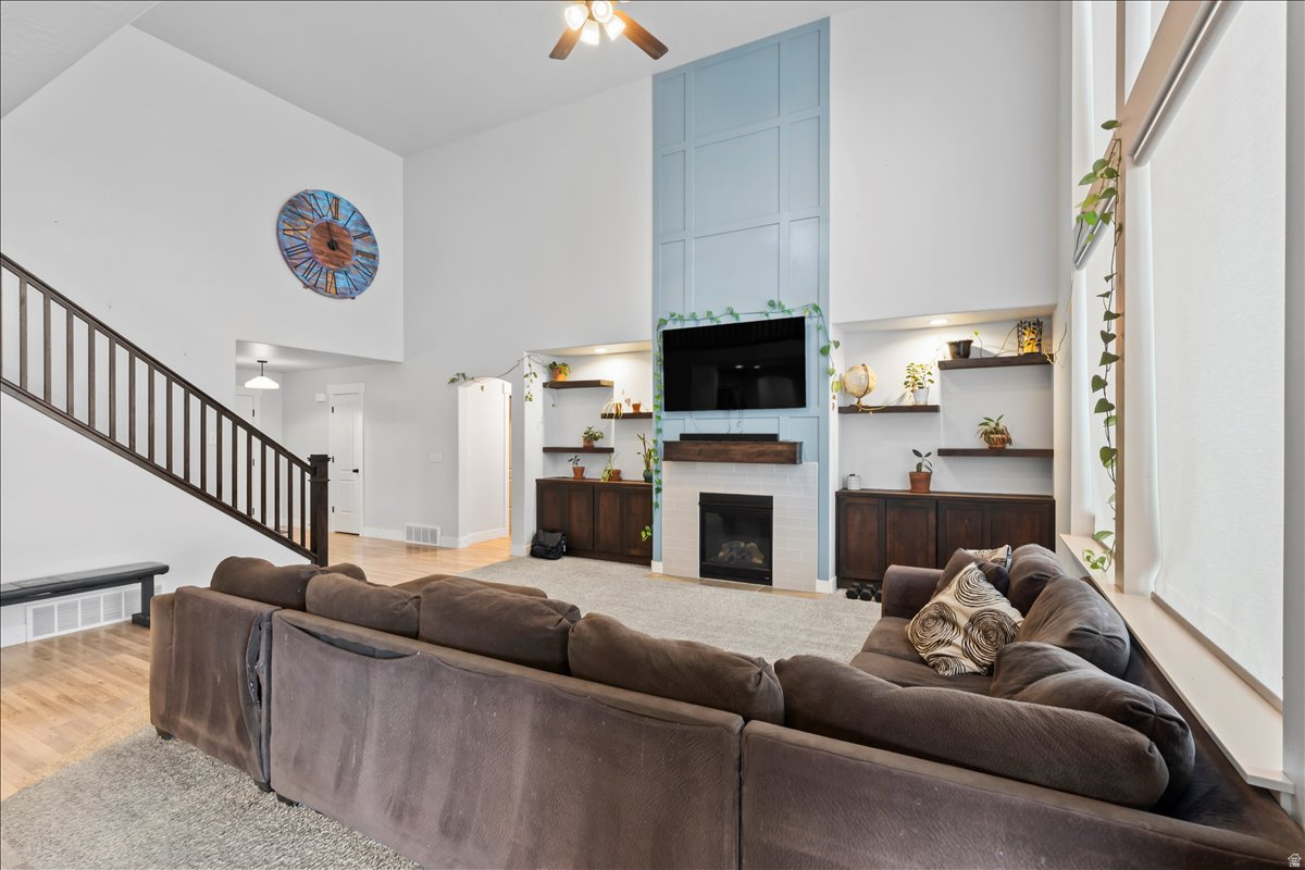 BRANDON PARK - Residential