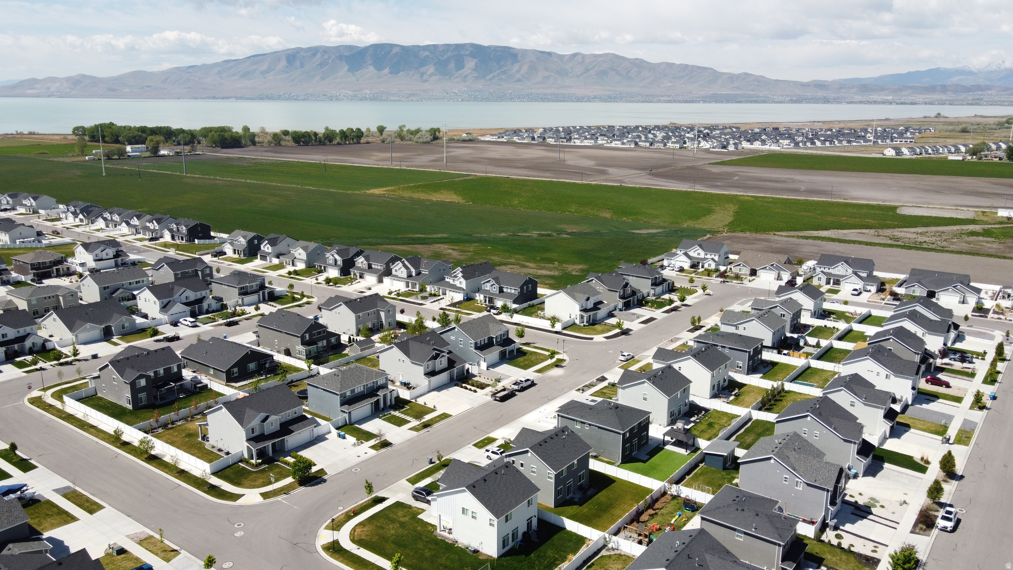 STONECREEK - Residential