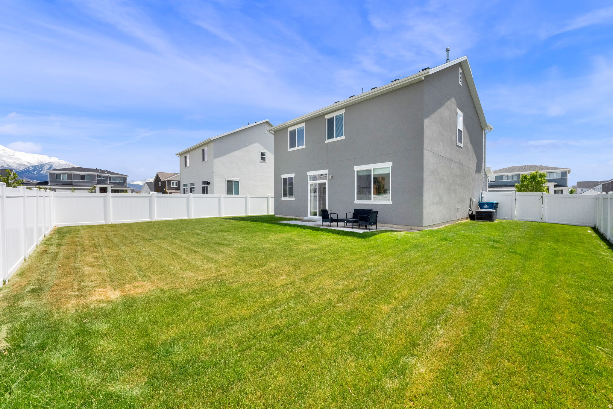 STONECREEK - Residential