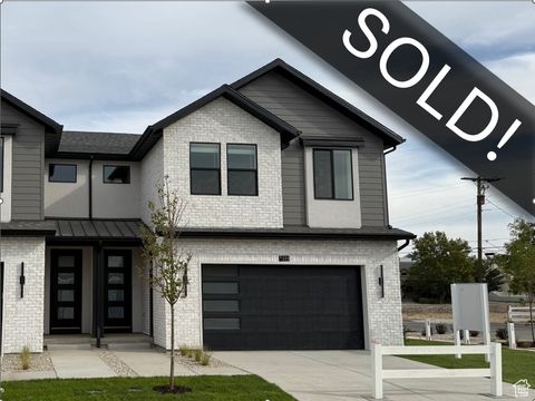 Photo of 266 E VAUGHN LN S #18, Midvale, UT 84047 (MLS # 2117936)