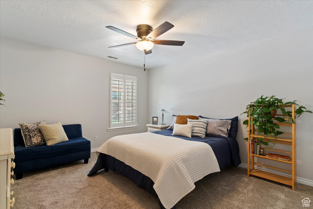 TRAPPER'S POINTE - Residential