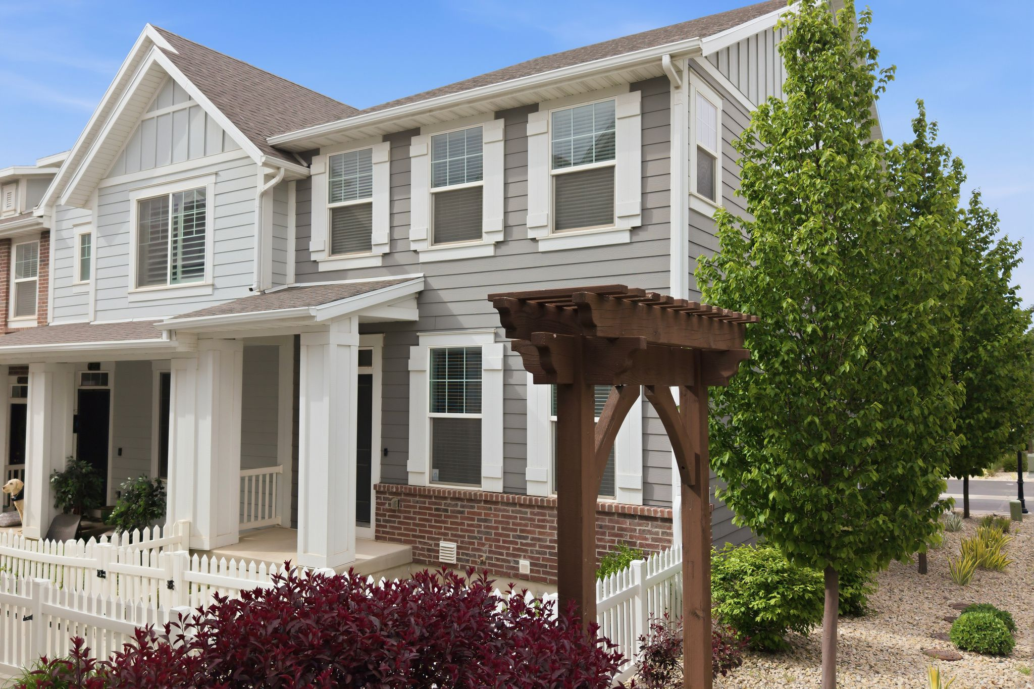 CHESHAM VILLAGE - Residential