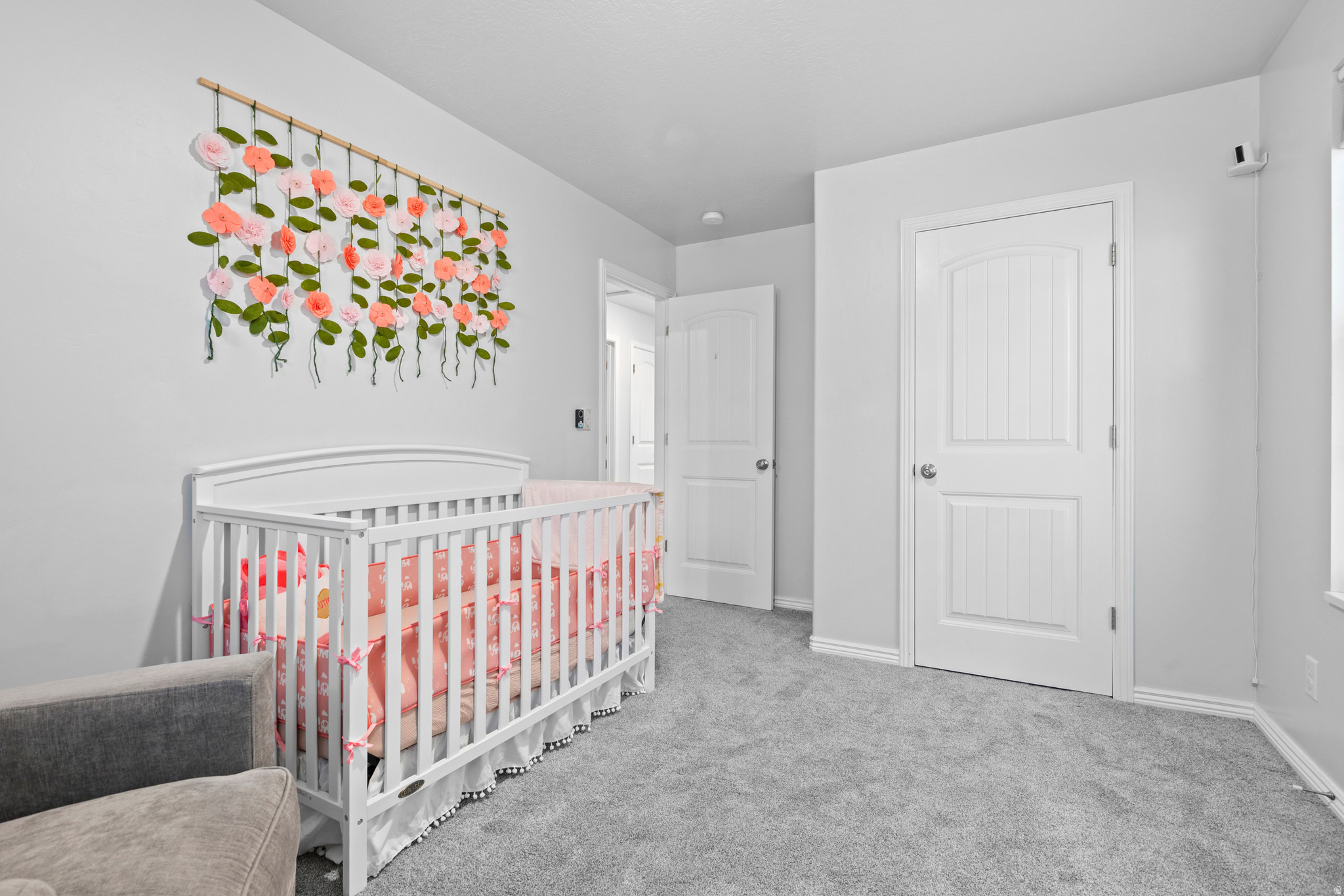 WHISPERING WILLOW - Residential