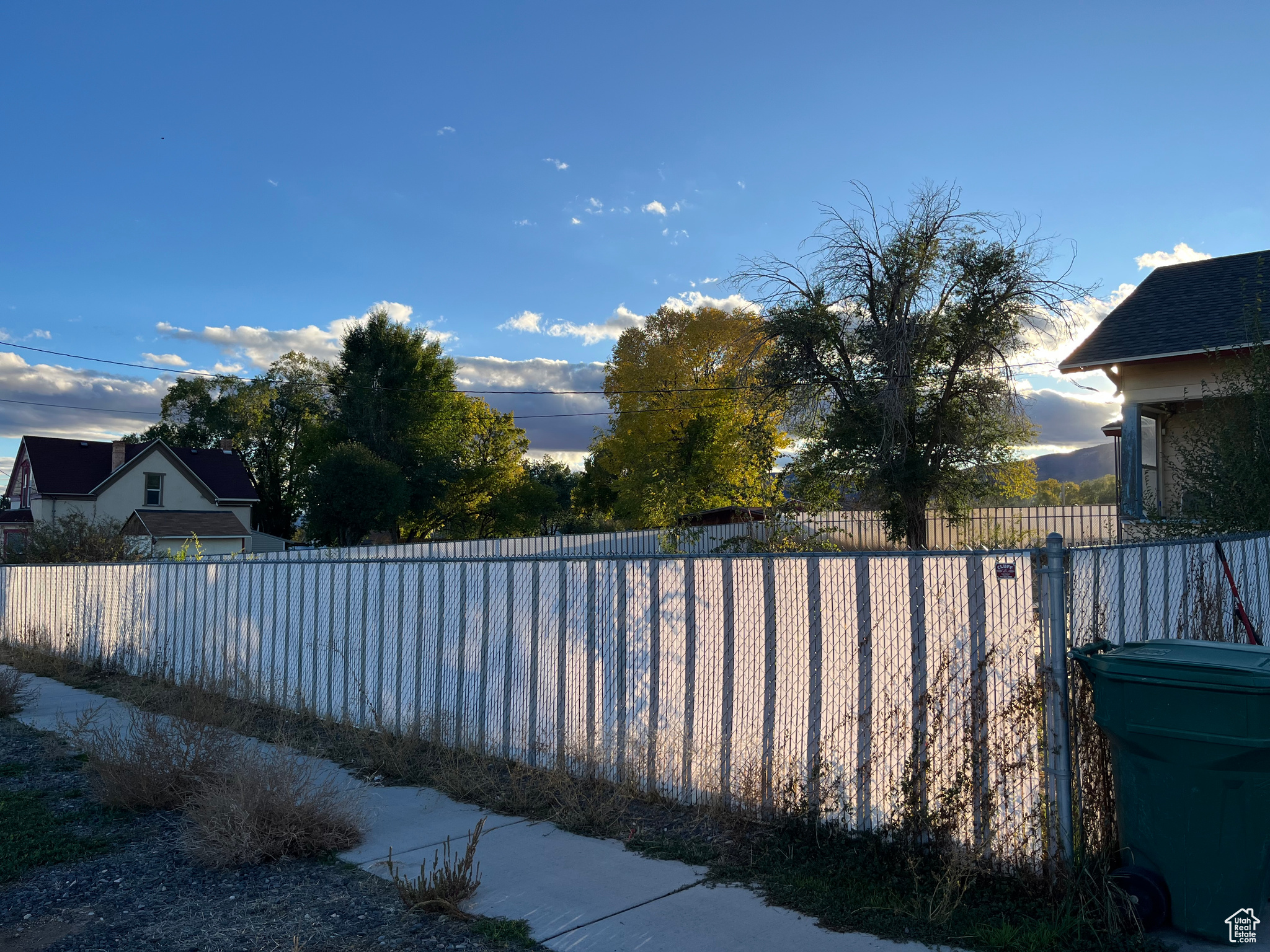 DAILEY MINOR - Residential