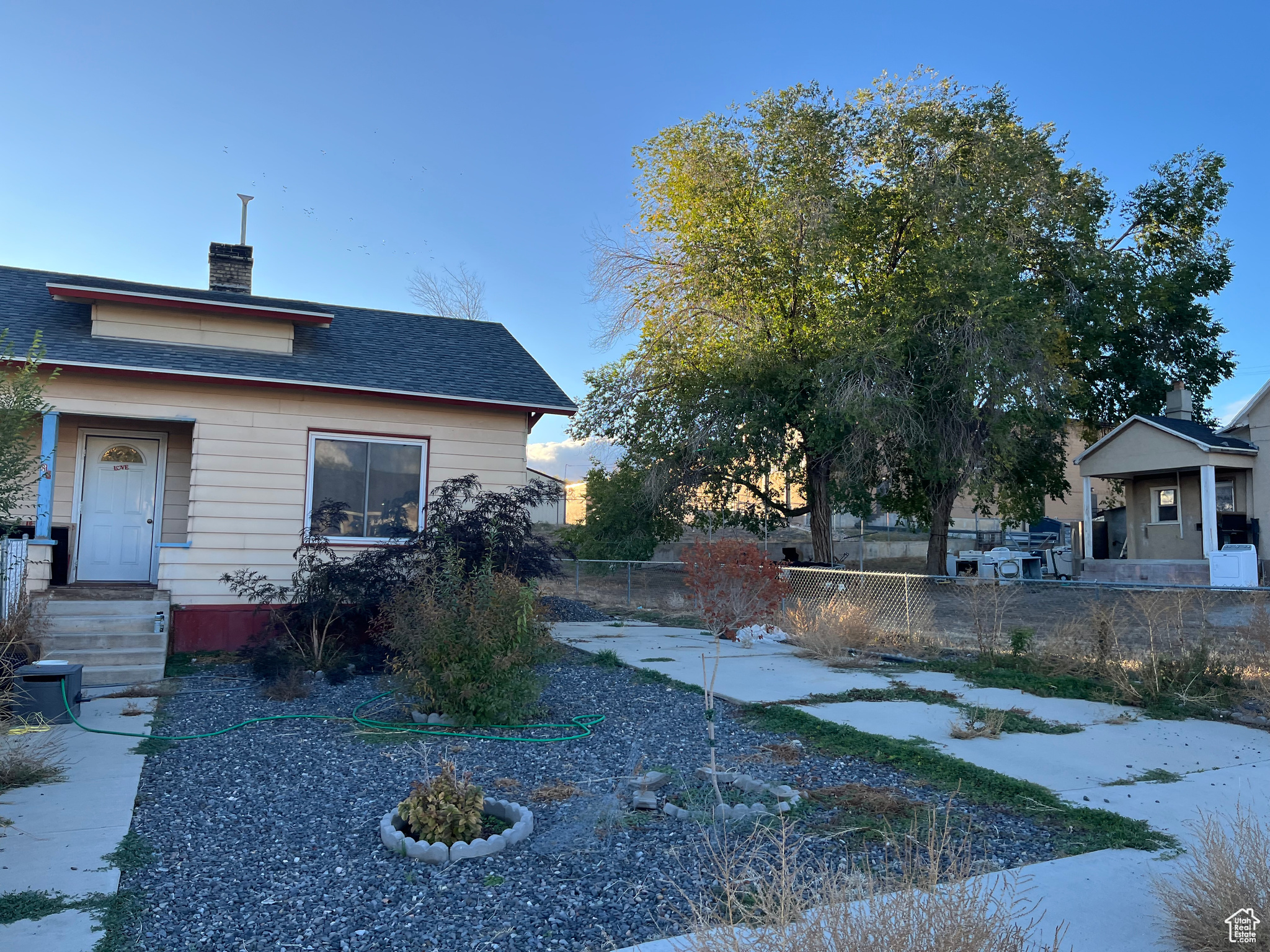 DAILEY MINOR - Residential