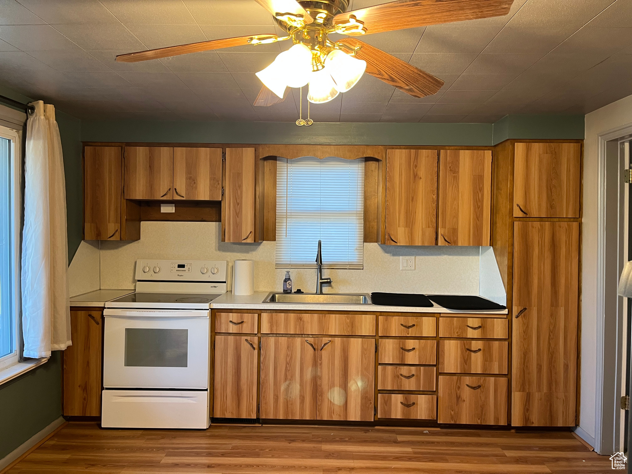 DAILEY MINOR - Residential