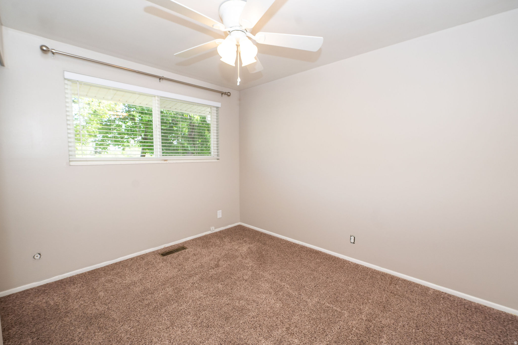 KING CLARION HILLS - Residential