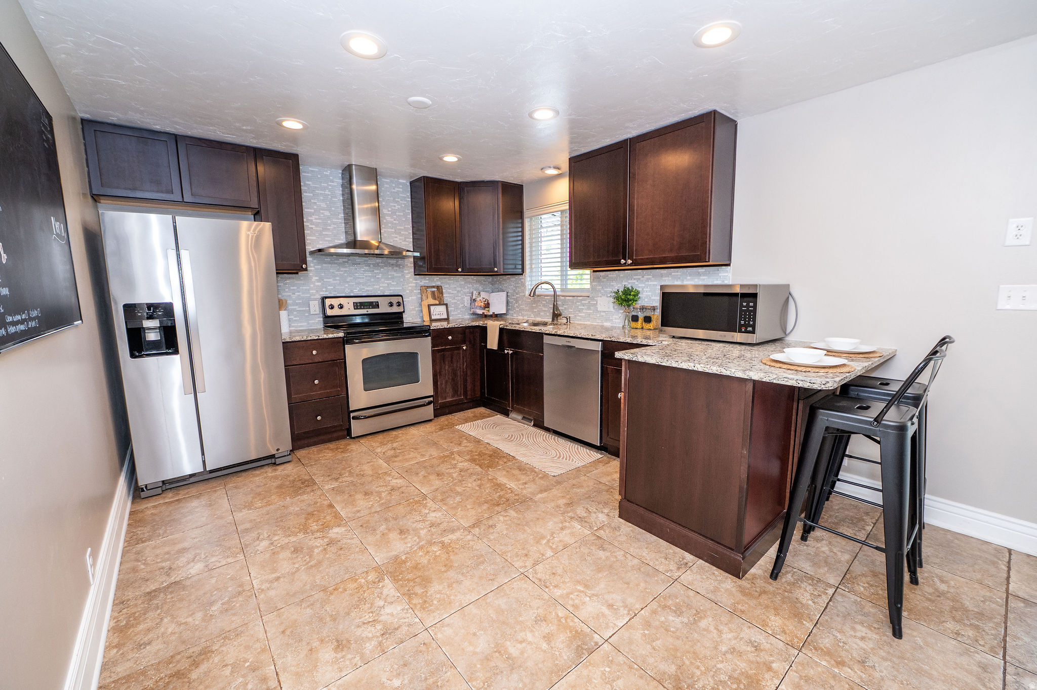 KING CLARION HILLS - Residential