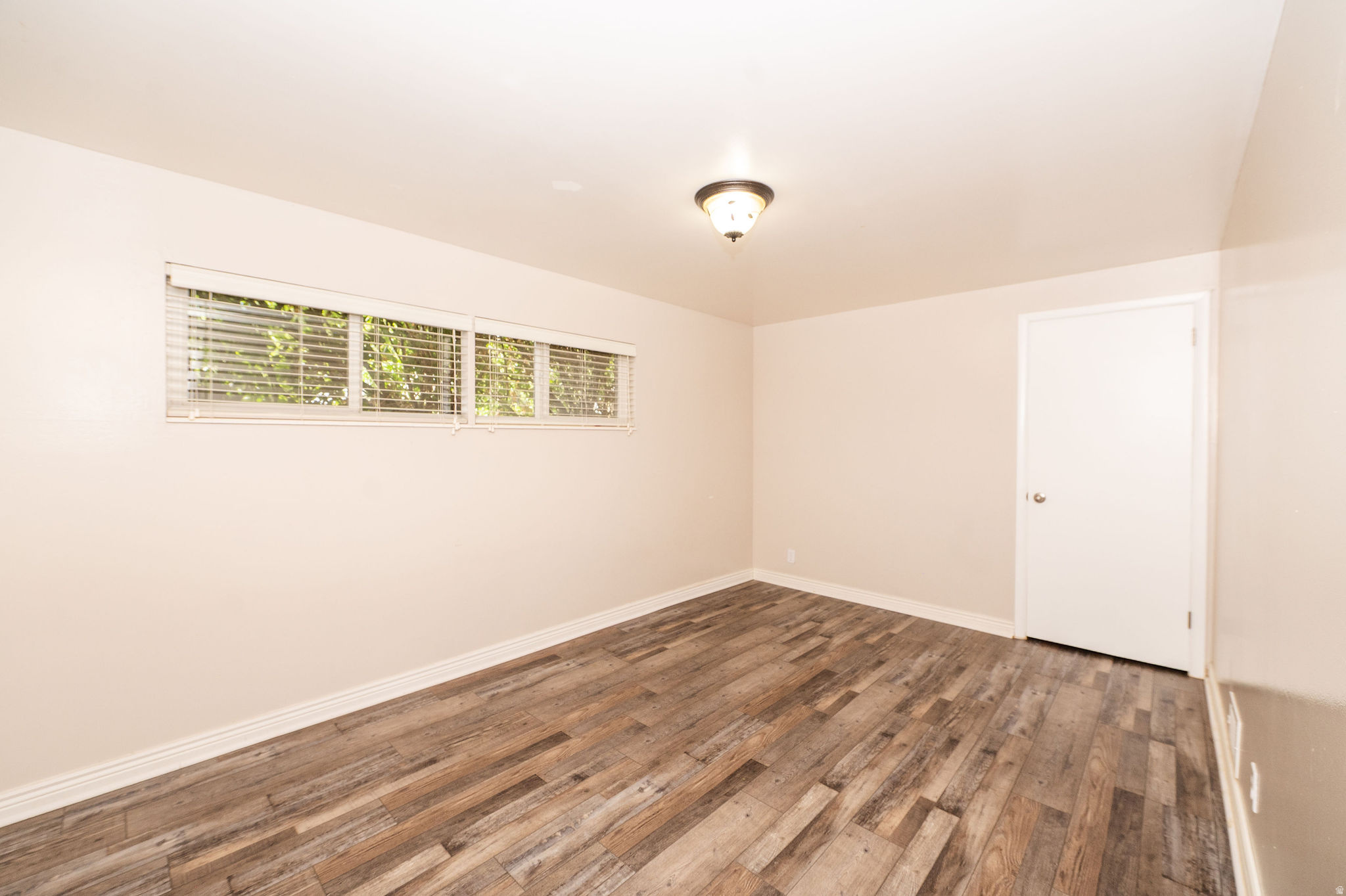 KING CLARION HILLS - Residential