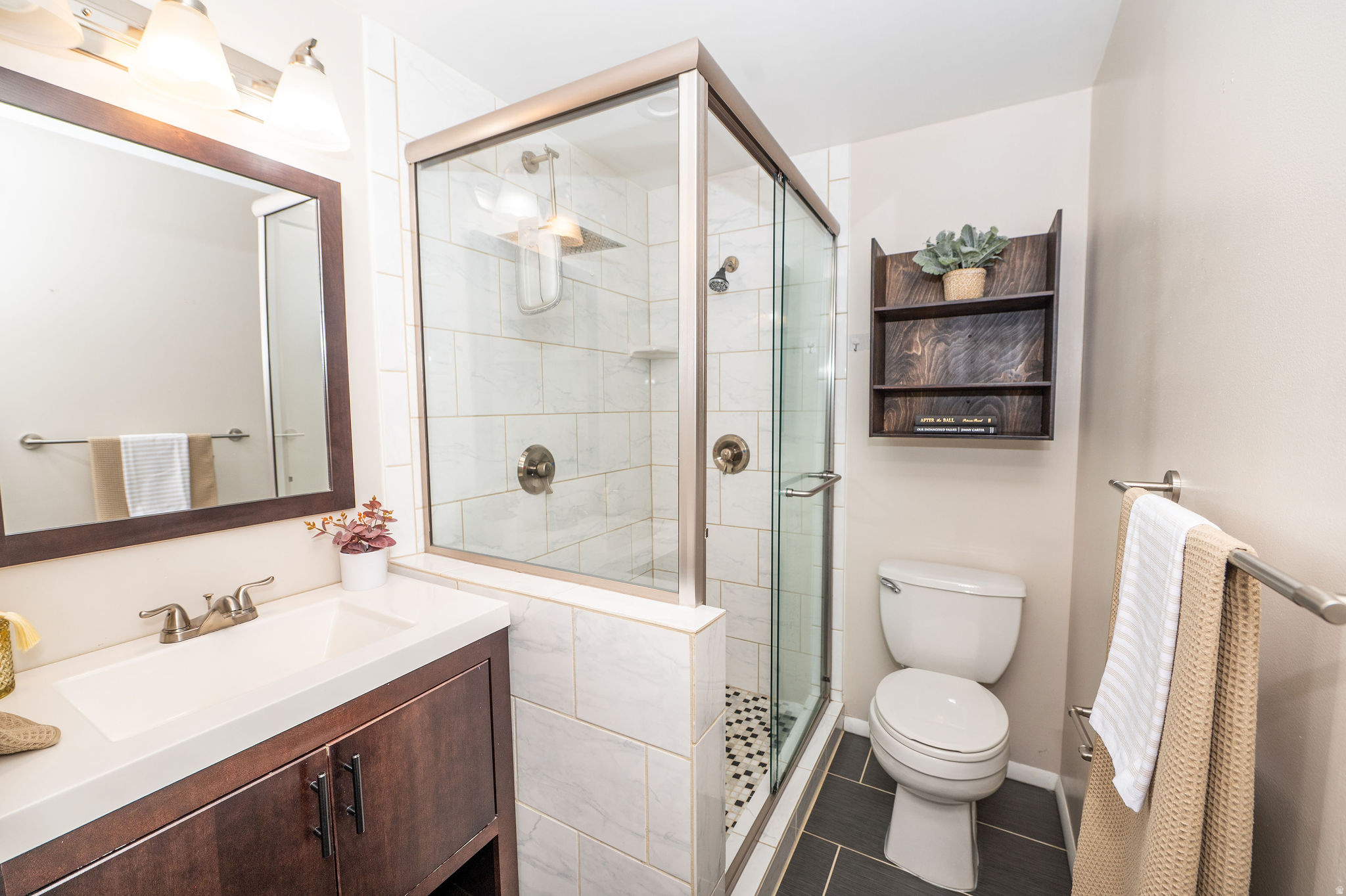 KING CLARION HILLS - Residential