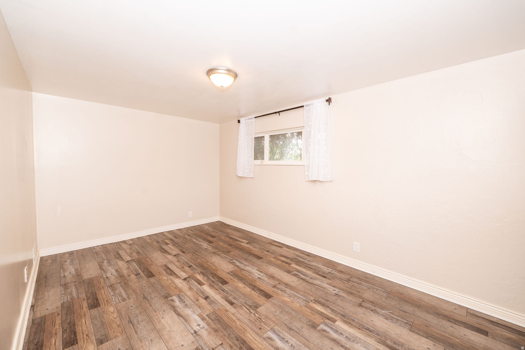 KING CLARION HILLS - Residential