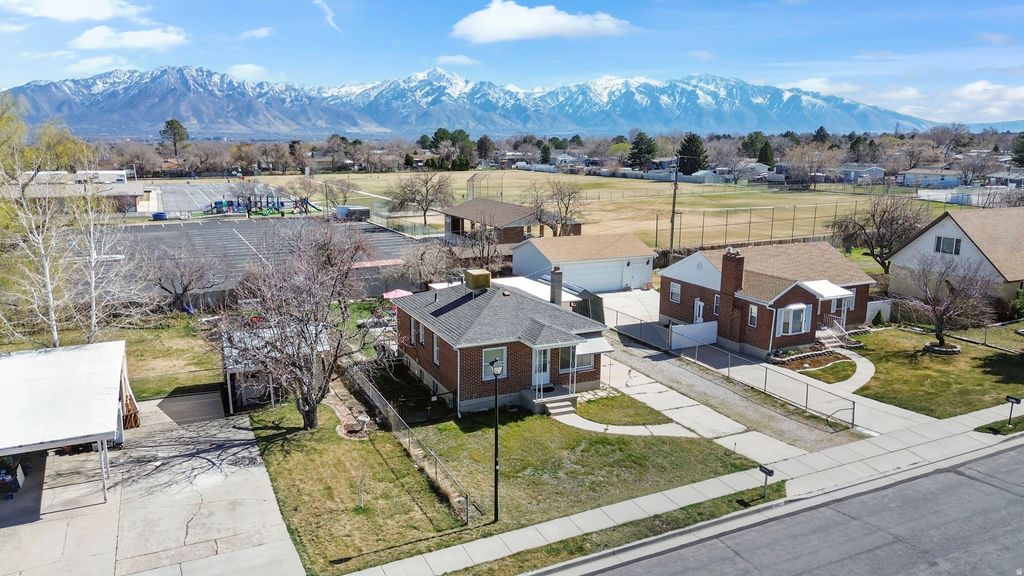Photo of 4911 S 3535 W, Taylorsville, UT 84129 (MLS # 2143244)