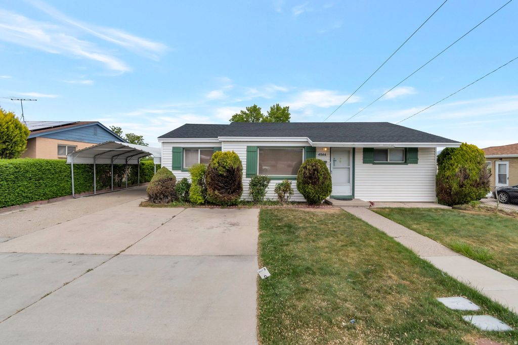 Photo of 4566 W 5415 S, Kearns, UT 84118 (MLS # 2151787)