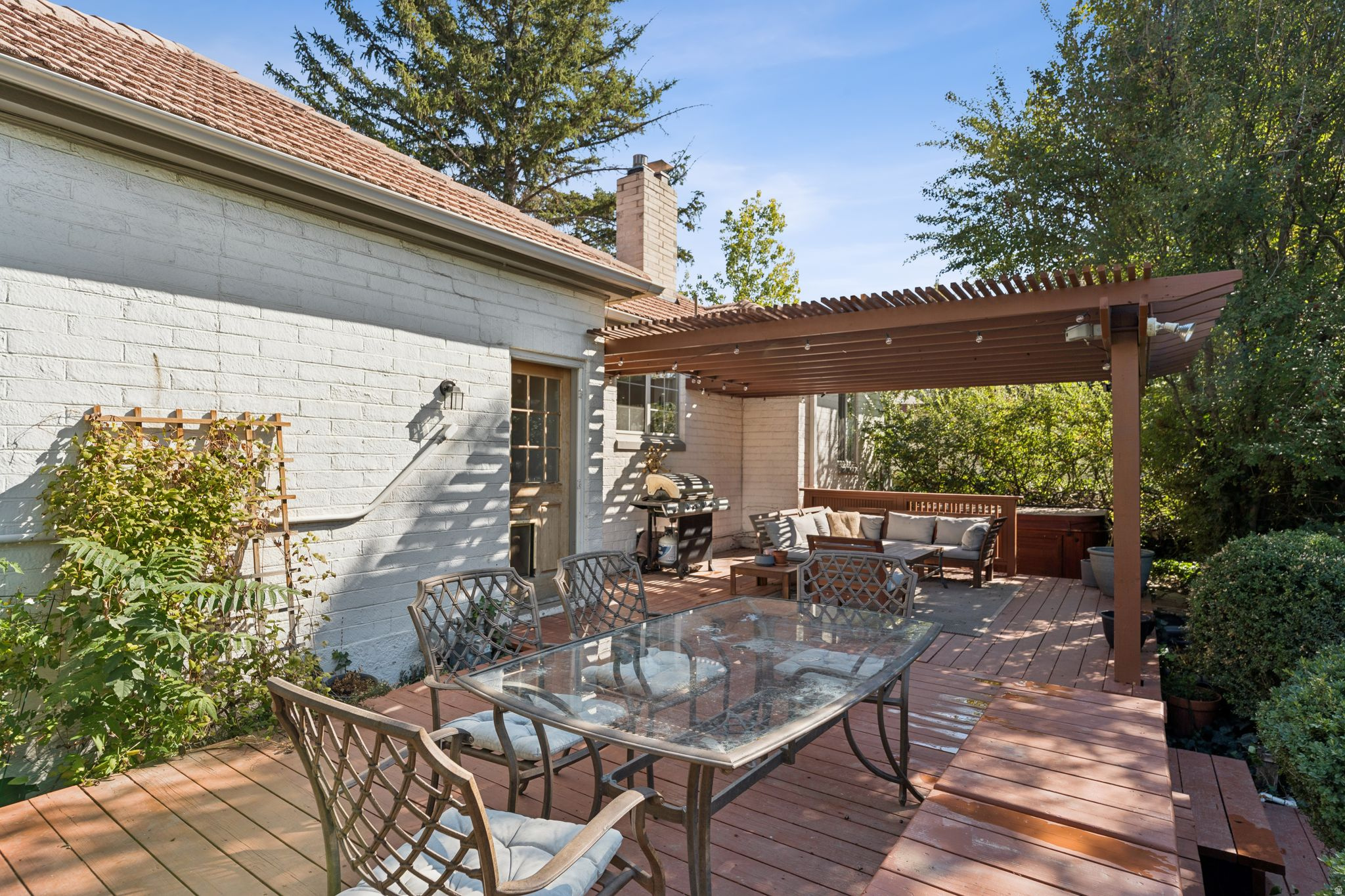 HIGHLAND PARK - Residential