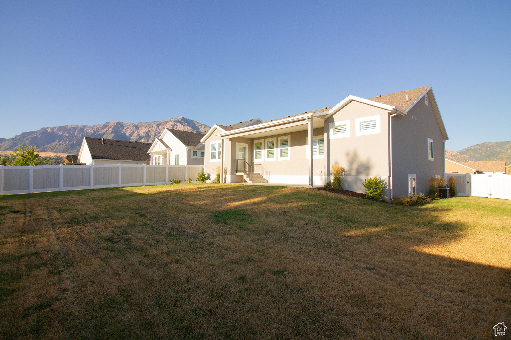 FOX MEADOWS - Residential