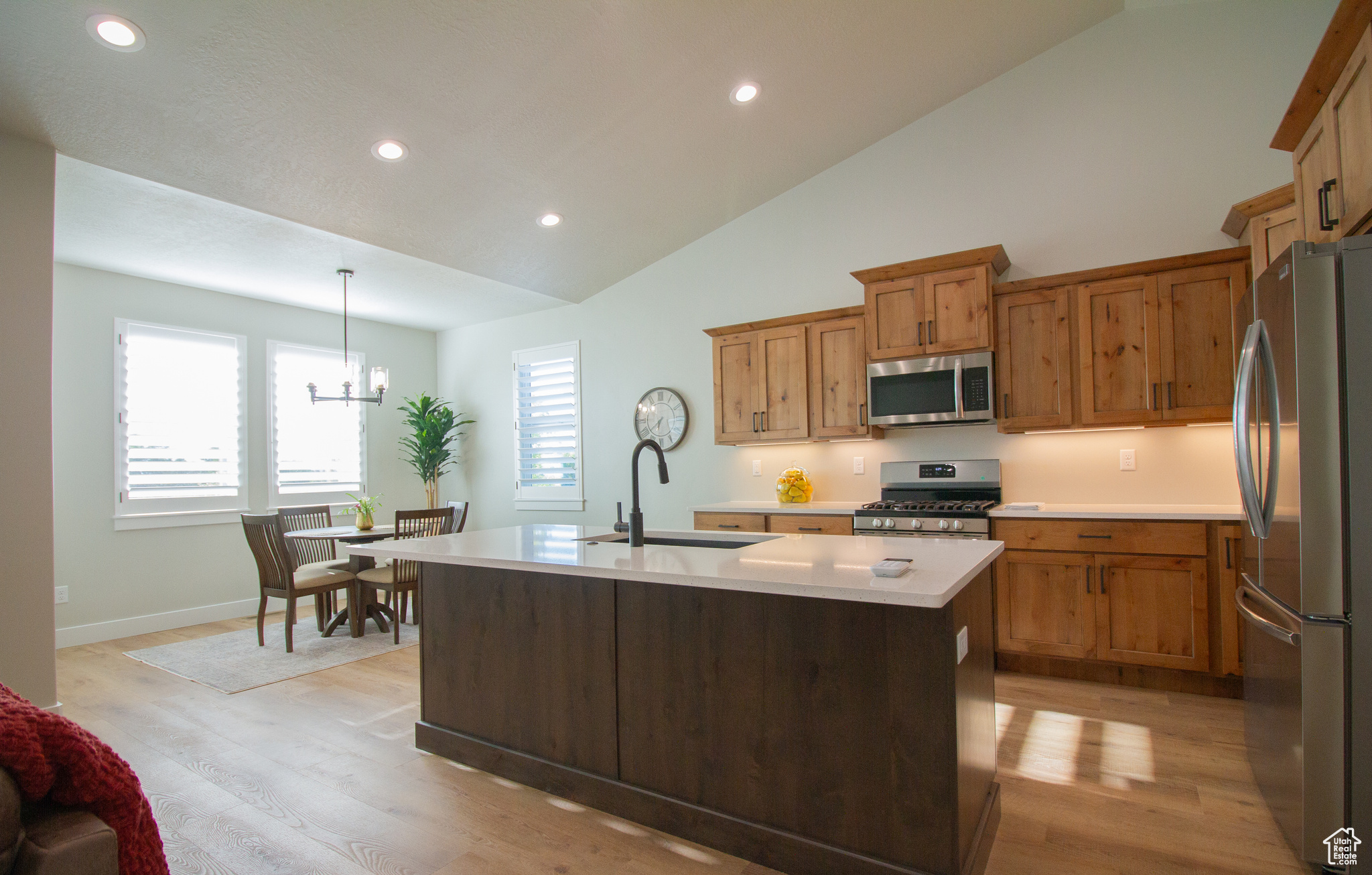 FOX MEADOWS - Residential
