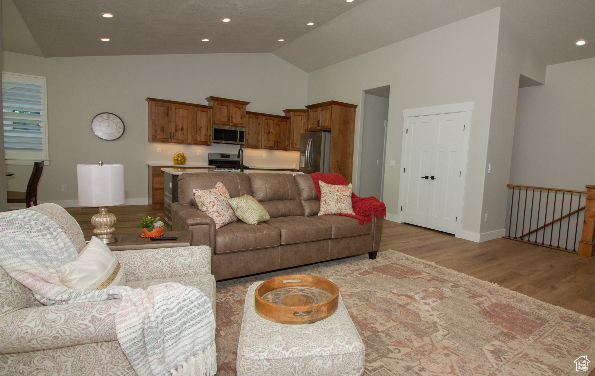 FOX MEADOWS - Residential