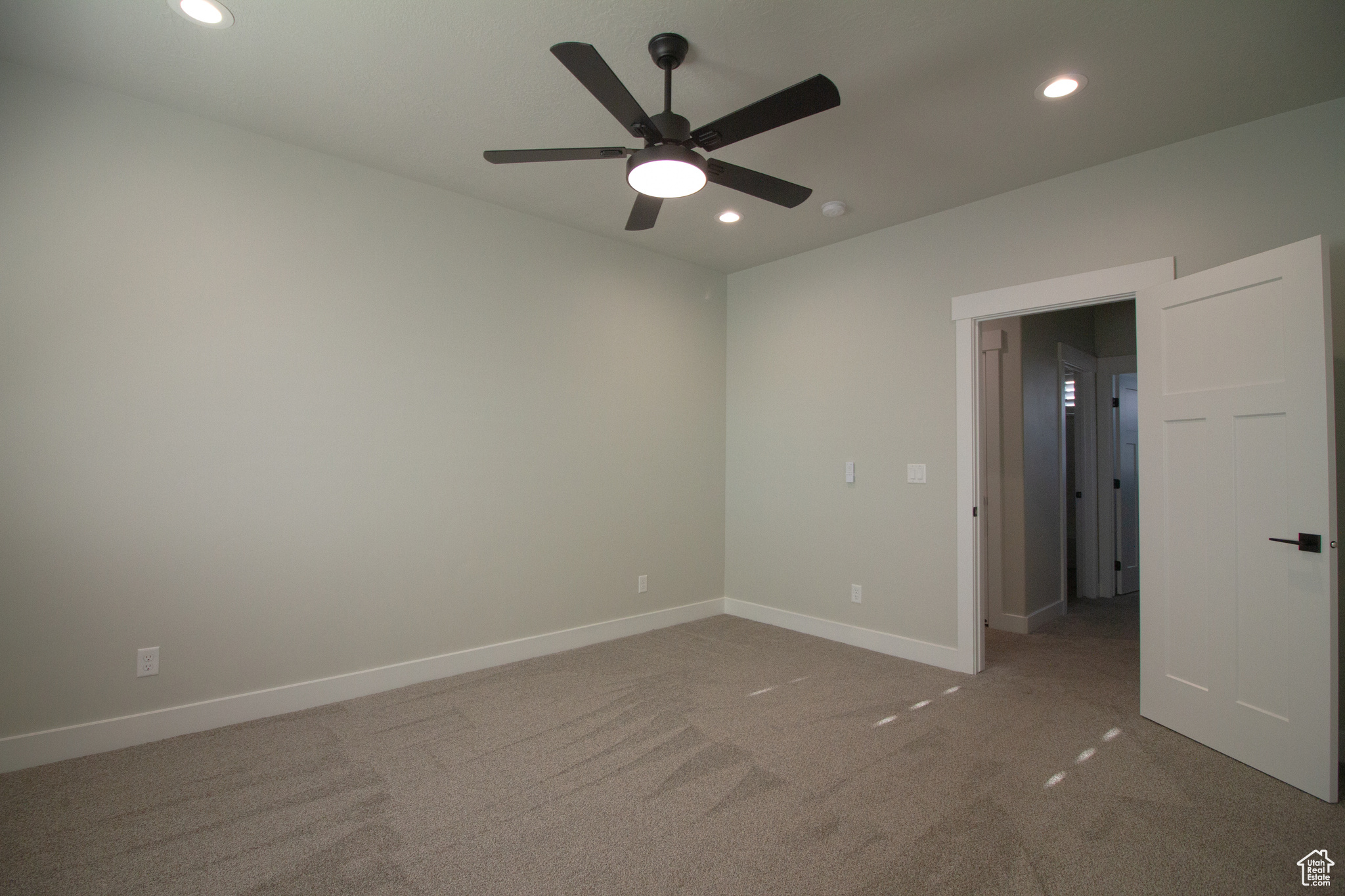 FOX MEADOWS - Residential
