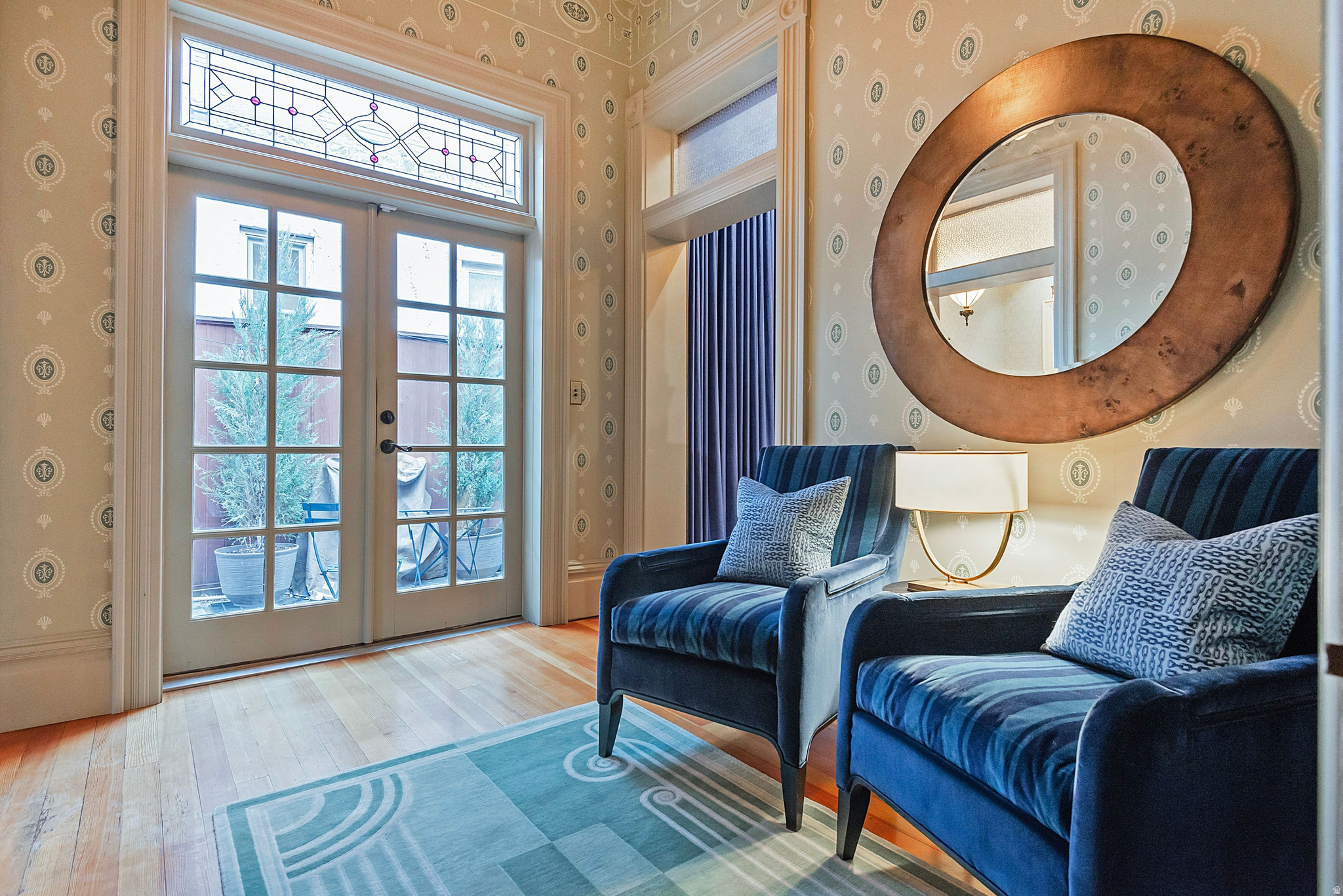 AVENUES HISTORIC - Residential