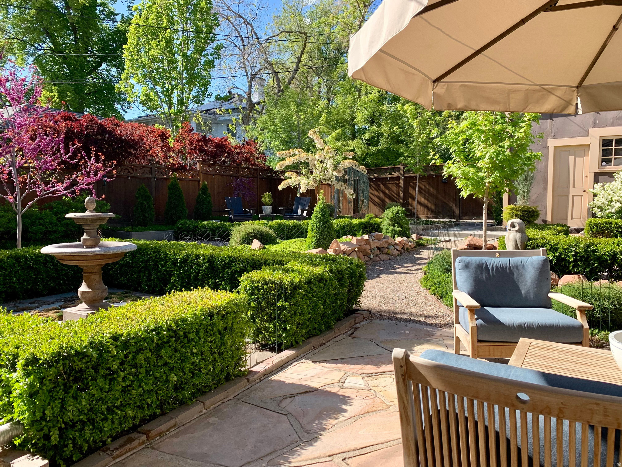 AVENUES HISTORIC - Residential