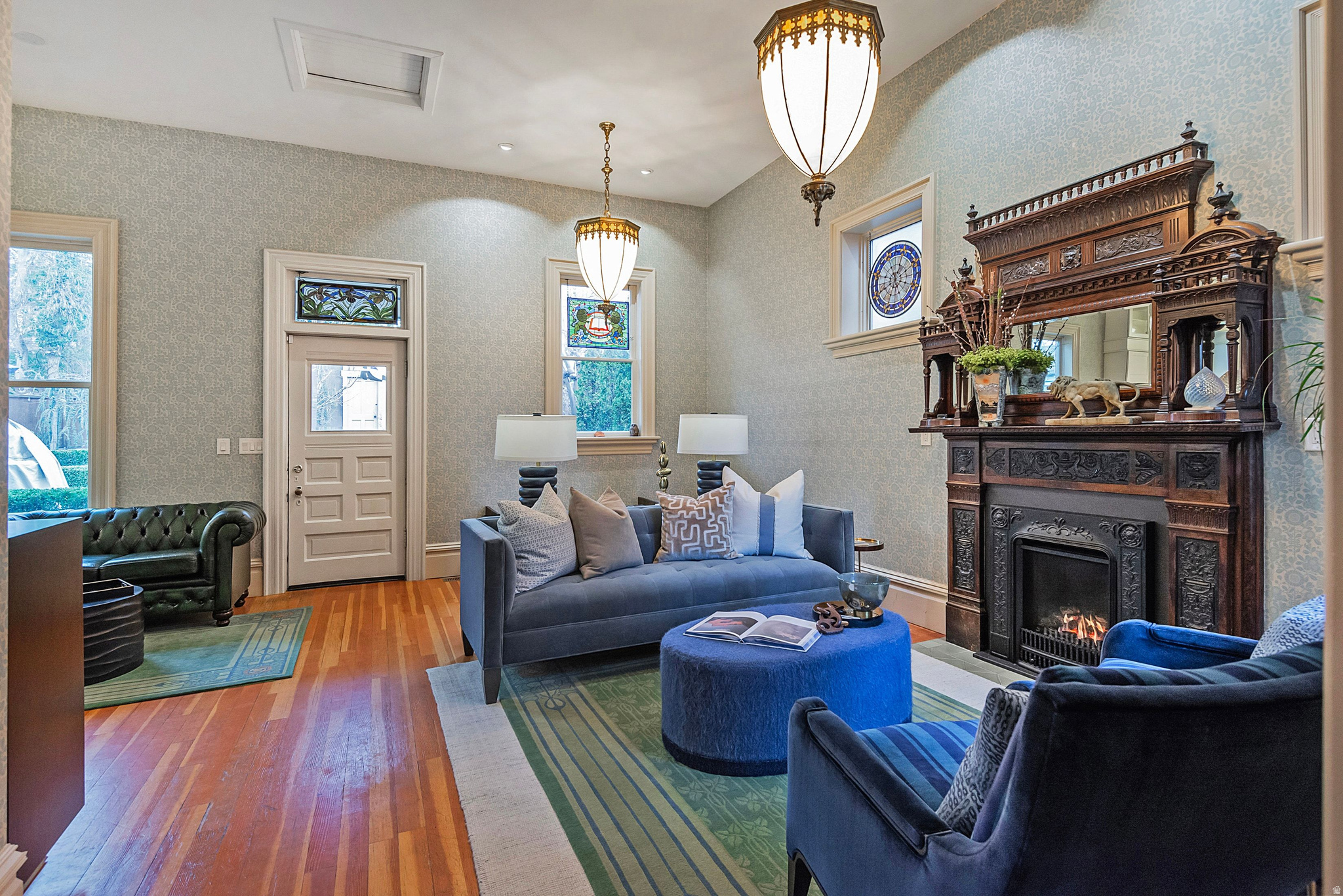 AVENUES HISTORIC - Residential