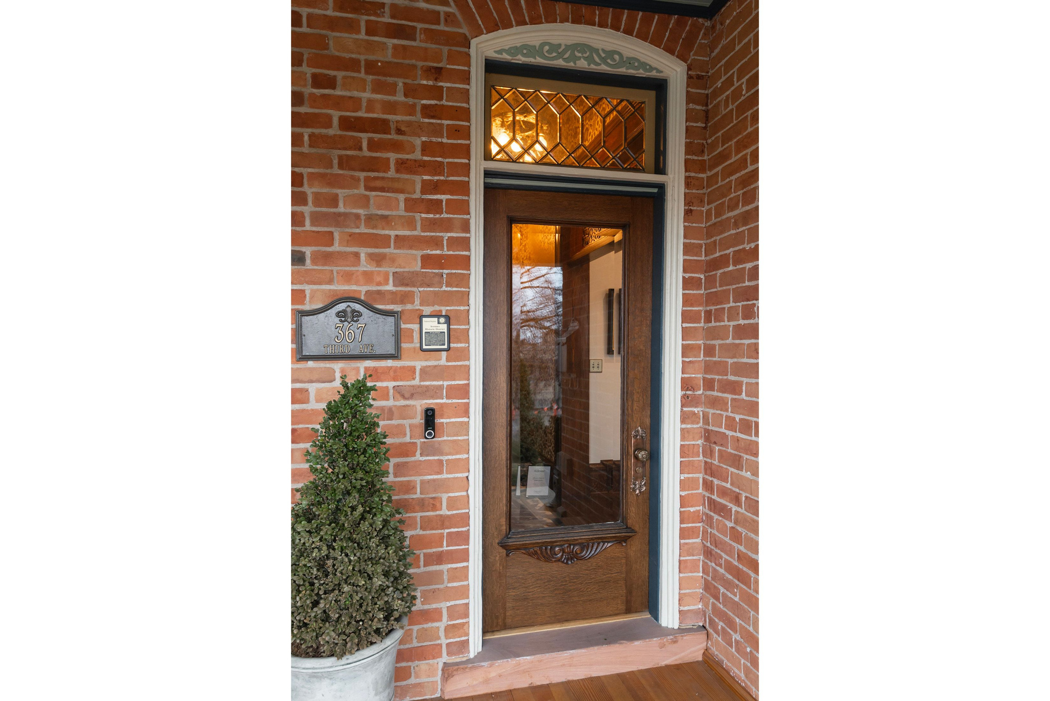 AVENUES HISTORIC - Residential