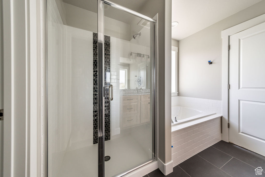 FIREFLY ESTATES - Residential