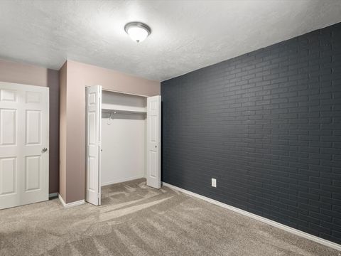 Tiny photo for 1177 W SHEPARD LN, Farmington, UT 84025 (MLS # 2127117)
