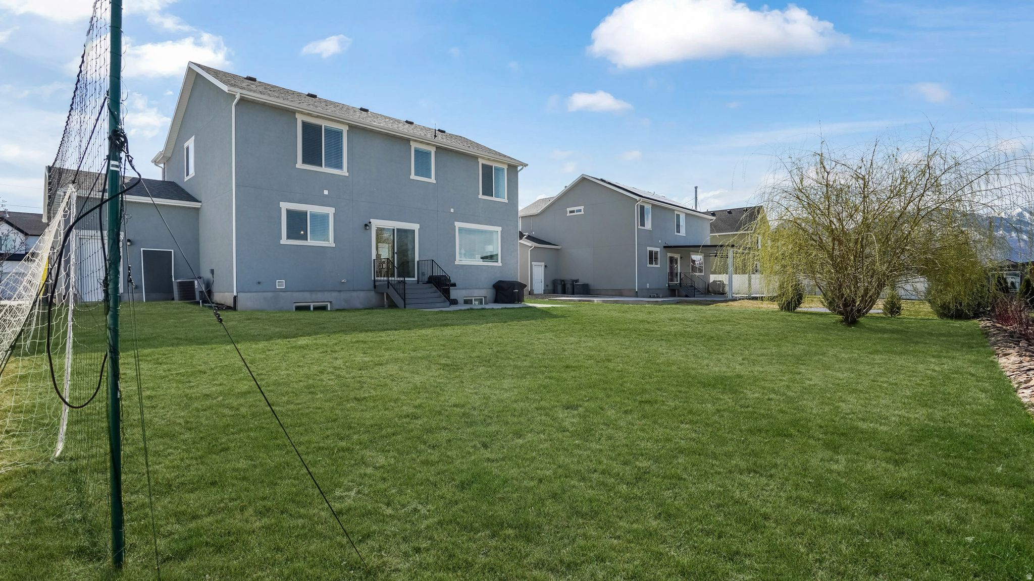 MAPLETON GROVE - Residential