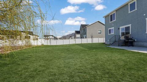 Tiny photo for 442 S DOUBLEDAY ST, Mapleton, UT 84664 (MLS # 2131074)