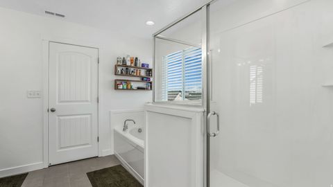 Tiny photo for 442 S DOUBLEDAY ST, Mapleton, UT 84664 (MLS # 2131074)