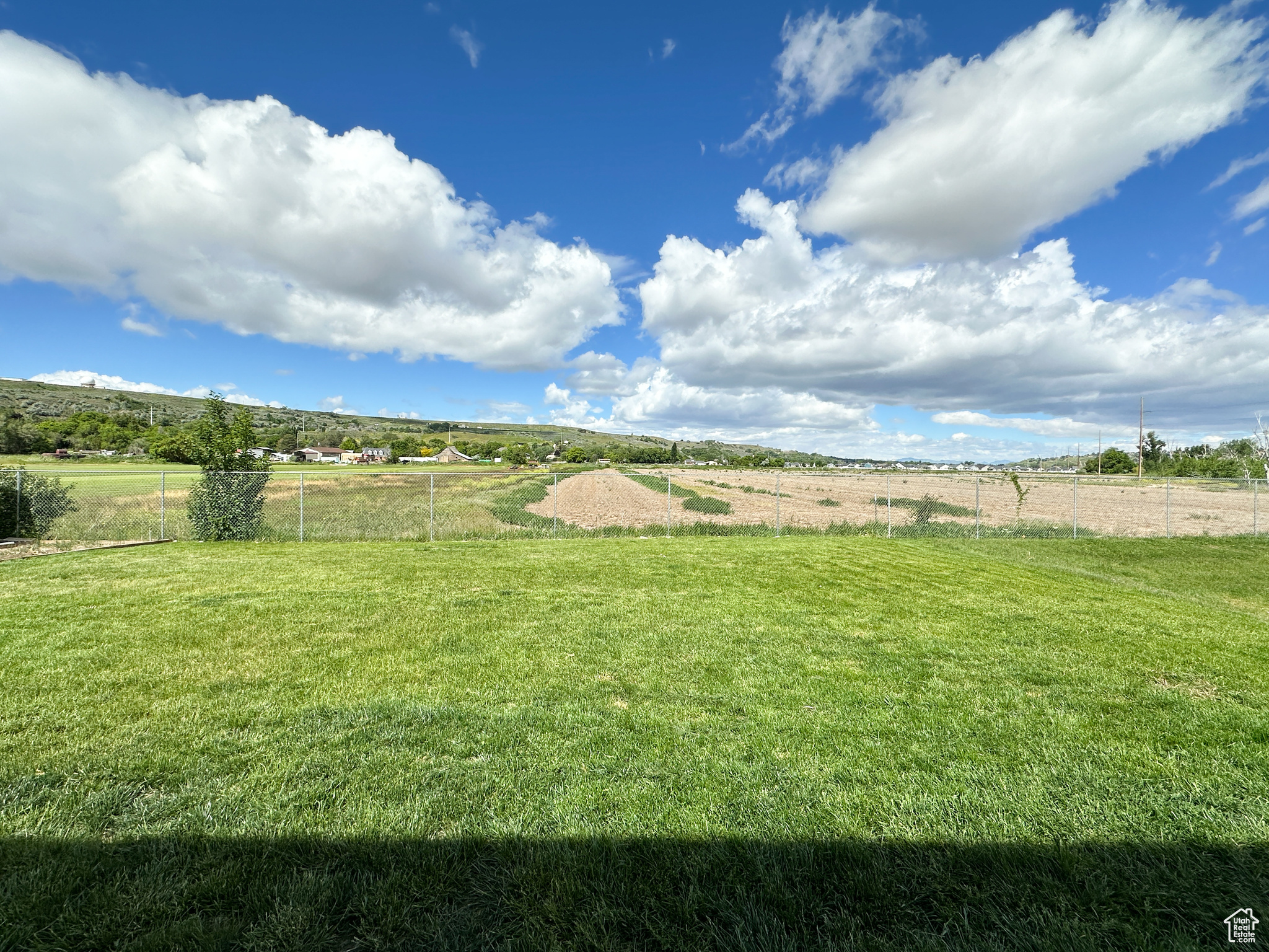 7147 S 1100, South Weber, Utah image 40