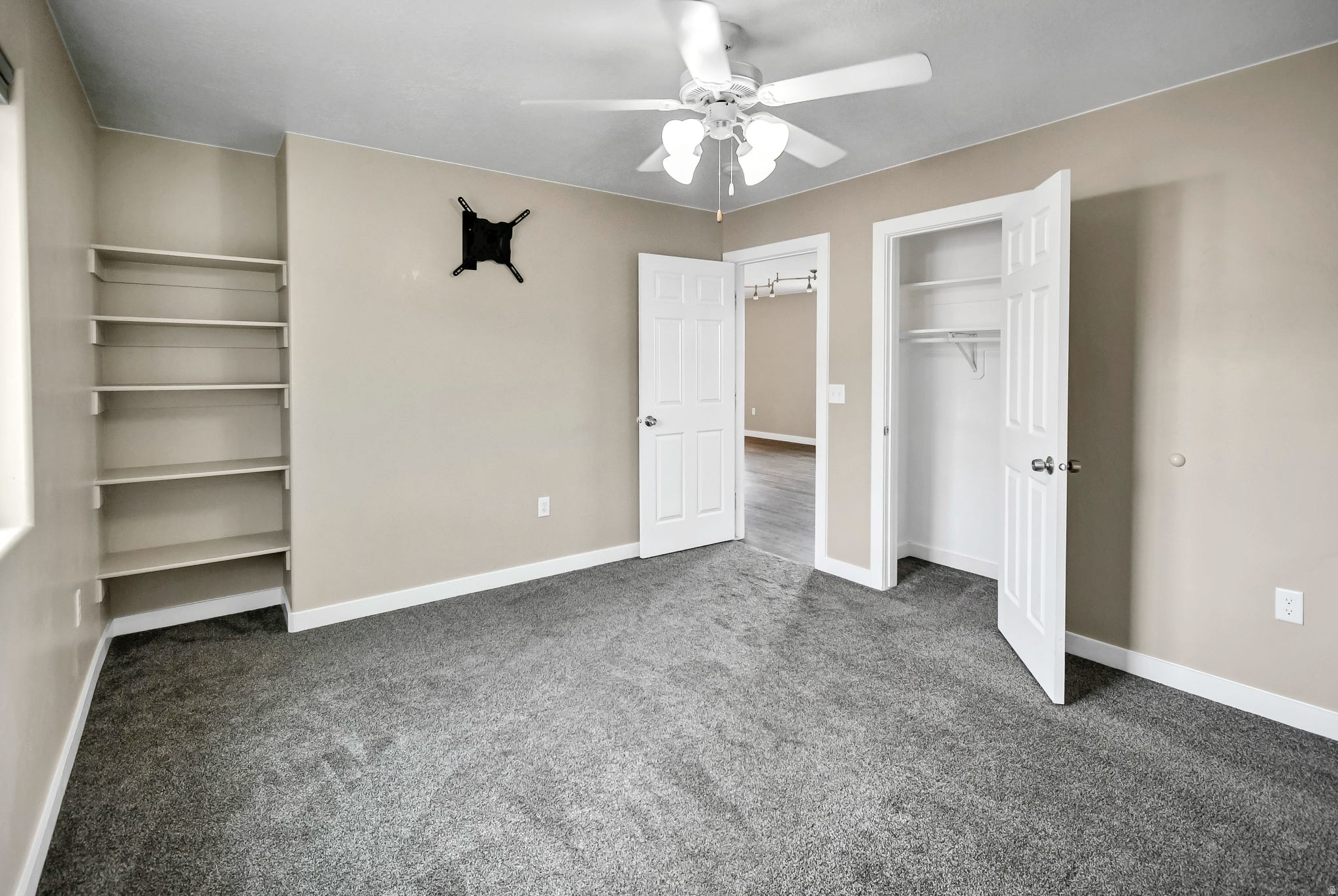 OAK MEADOW PHASE II AMENDED SUB - Residential