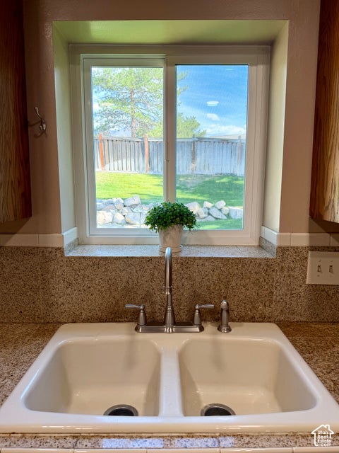 Tiny photo for 822 E SKYLARK DR, Spanish Fork, UT 84660 (MLS # 2187750)
